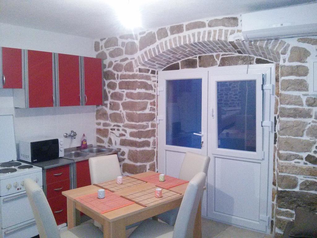 Holiday House Popovic Sucuraj Luaran gambar